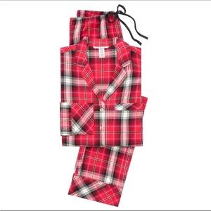 Brand new woman’s pj’s size large flannel red black and white